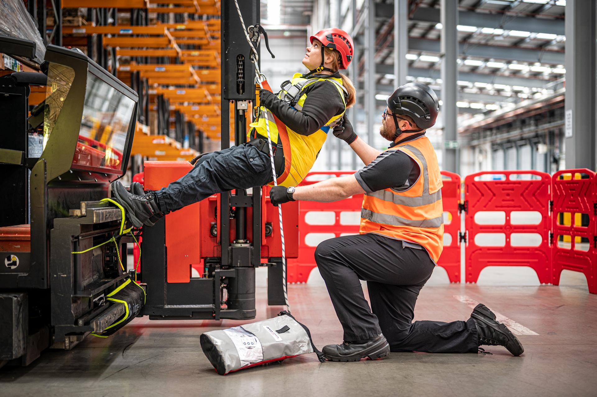 CITA instruction S-cape evacuation equipment training